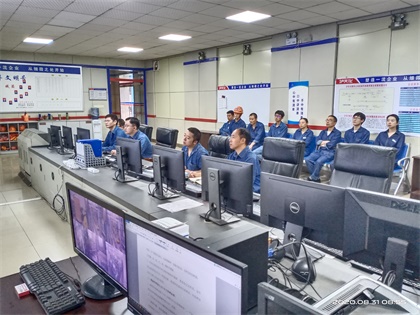 瀘天化股份公司黨委書記廖廷君參加基層班組安全學習活動