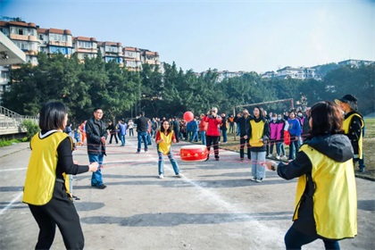 強黨建 聚合力 抓作風(fēng) 促發(fā)展——瀘天化股份公司開展“三八”婦女節(jié)主題活動