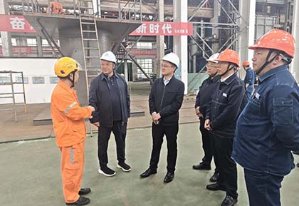 瀘天化集團(tuán)黨委書(shū)記、董事長(zhǎng)羅火明率隊(duì)到公司調(diào)研指導(dǎo)